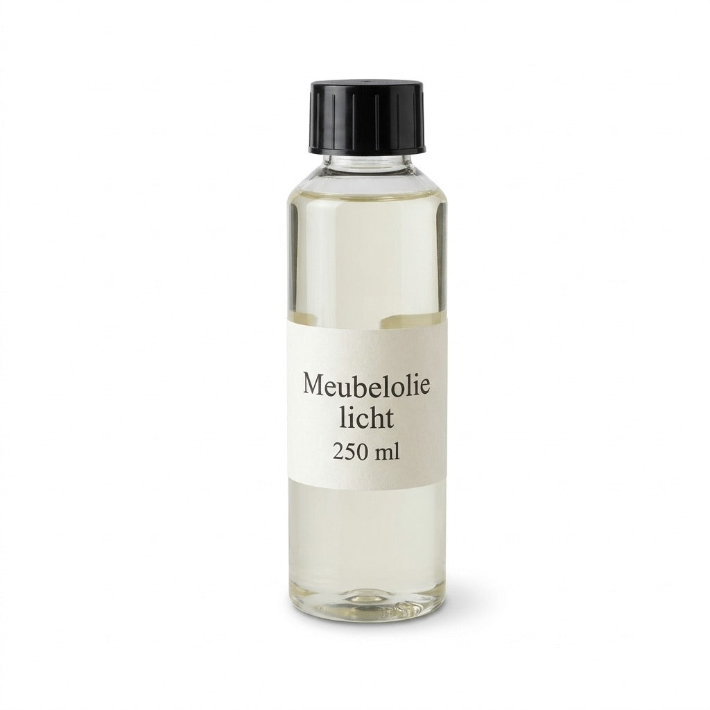 Meubelolie licht 250 ml fles