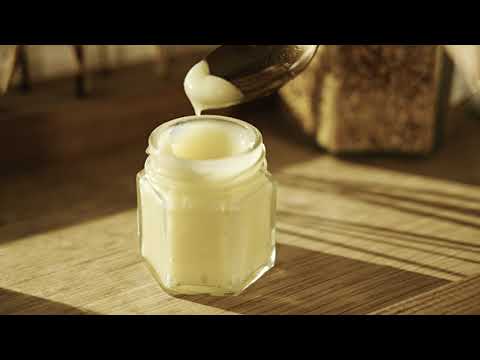 Wat is Royal Jelly? | Koninginnegelei uitgelegd ⭐️🌷🐝